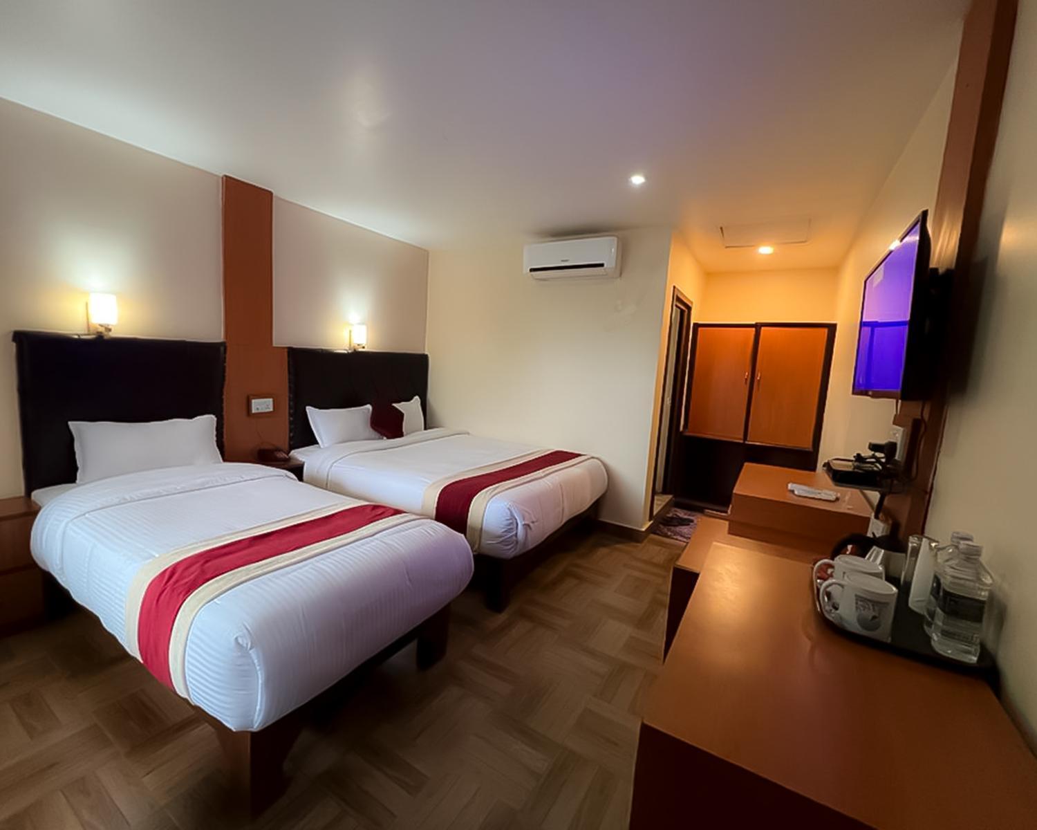 Hotel Ama Garden Sauraha Zewnętrze zdjęcie