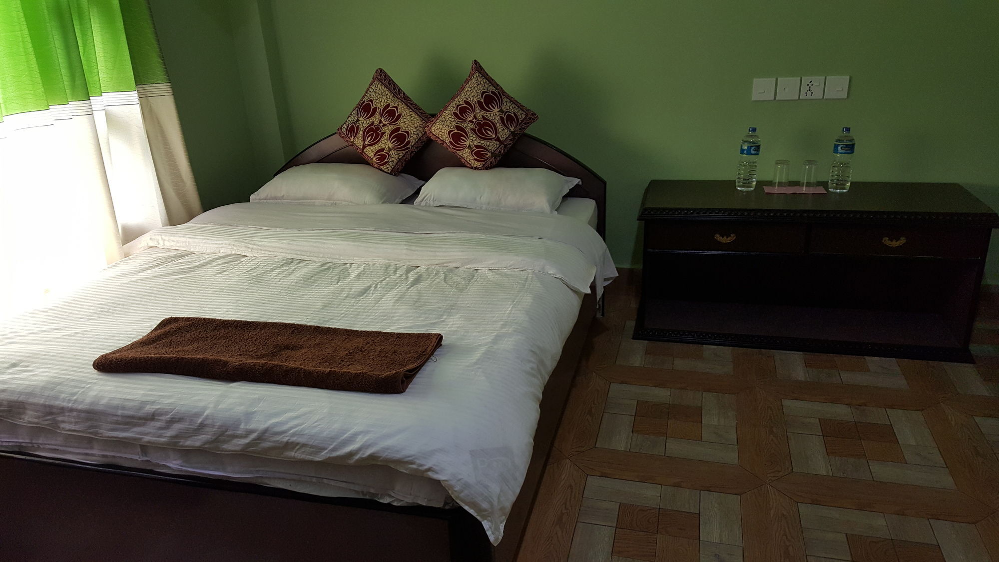 Hotel Ama Garden Sauraha Zewnętrze zdjęcie